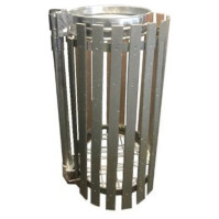 Wooden blade bin