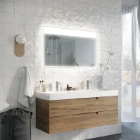 High-gloss custom mirror