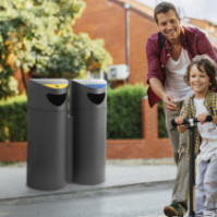 100L lockable bin with bag holder