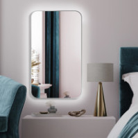 Slim LED mirror with rounded corners