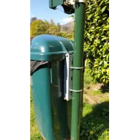 Grüner 50-Liter-Hundekorb aus strapazierfähigem Material mit 60-mm-Befestigungsset
