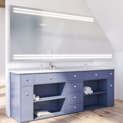 Spiegel unter dem Dachboden